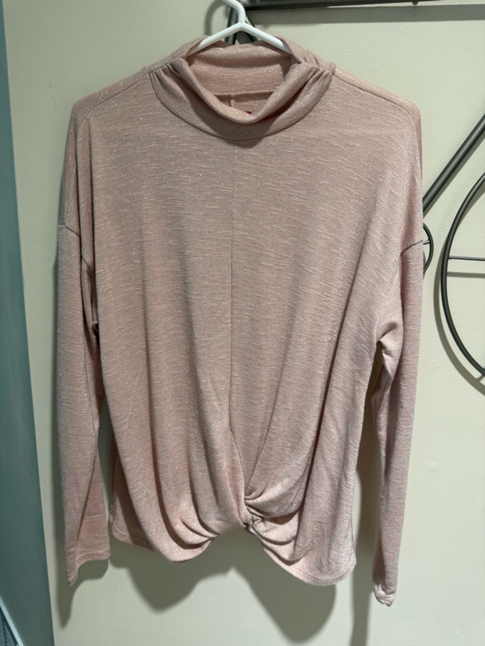 Jennifer Lopez Knotted Hem Long Sleeve Top - Dusty Rose Sparkle Size L